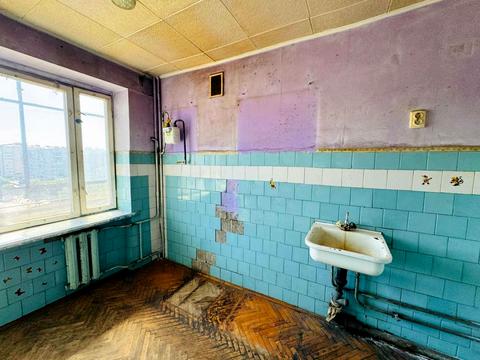 квартира за адресою Тролейбусна вул., 12