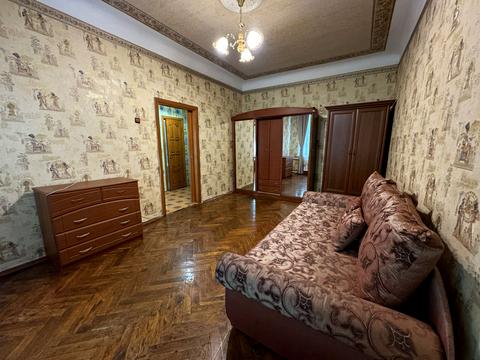 квартира по адресу Печерский спуск, 19