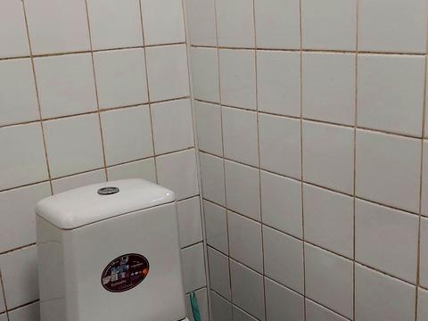 дом по адресу Вчительська