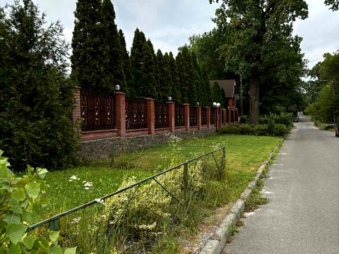 будинок за адресою Курортна