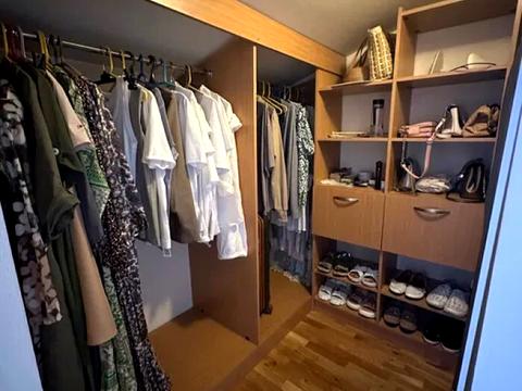 будинок за адресою Центральна вул.