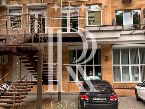 комерційна за адресою Василя Тютюнника вул. (Анрі Барбюса), 5-В