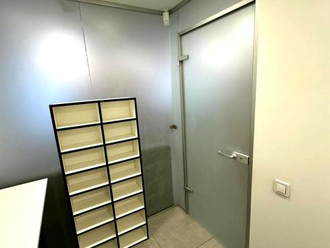 комерційна за адресою Василя Тютюнника вул. (Анрі Барбюса), 49