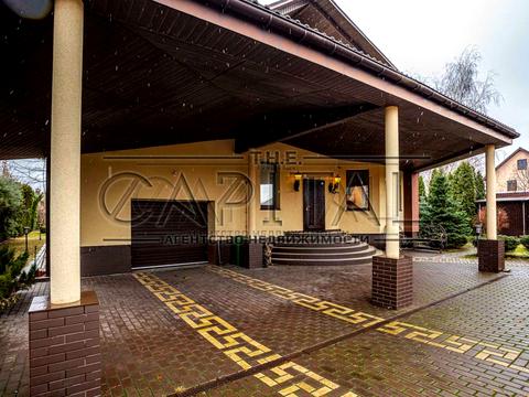 дом по адресу Центральна ул.