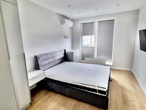 квартира по адресу Ревуцкого ул., 40-В