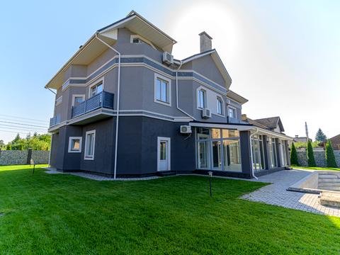 будинок за адресою Вишнева вул., 11