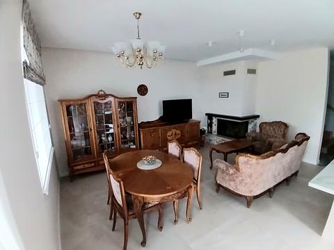 будинок за адресою Стуса