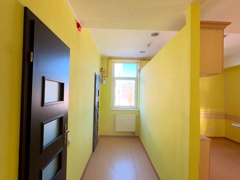 комерційна за адресою Леоніда Перфецького вул., 11б