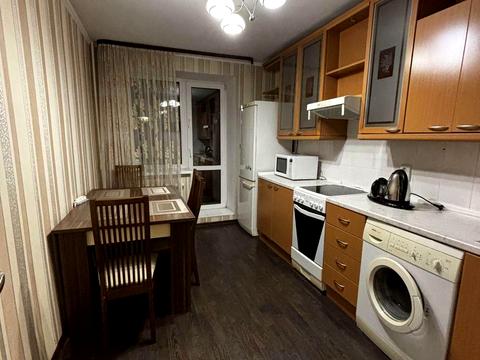 квартира за адресою полярна, 8Е