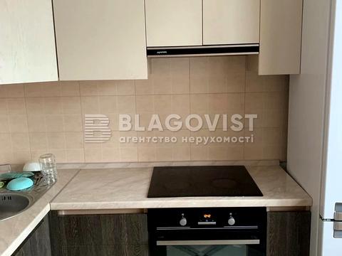 квартира за адресою Соснова вул., 10