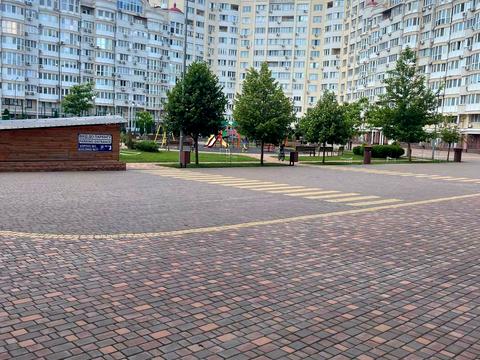 квартира за адресою Лазурна вул., 5