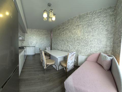 квартира за адресою Височана вул., 18