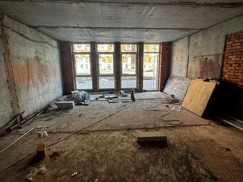 коммерческая по адресу Балукова ул., 1