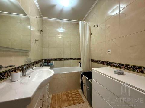 квартира за адресою Регенераторна вул., 4 к1-9