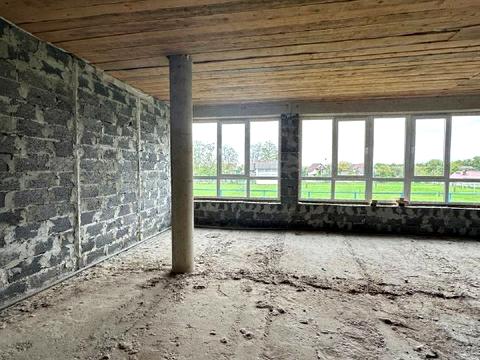 комерційна за адресою Шевченка вул., 36