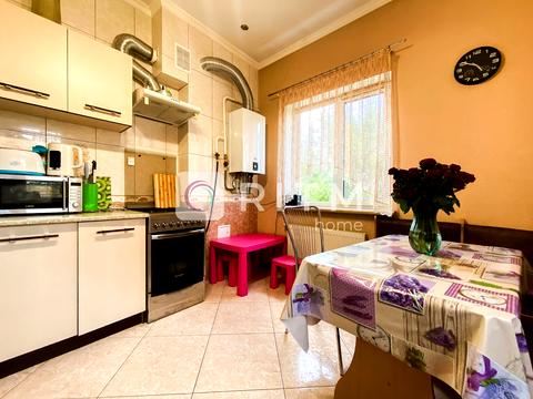 будинок за адресою Приозерна, 32а