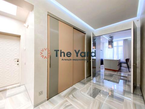 квартира за адресою Андрія Верхогляда вул. (Михайла Драгомирова), 18-А