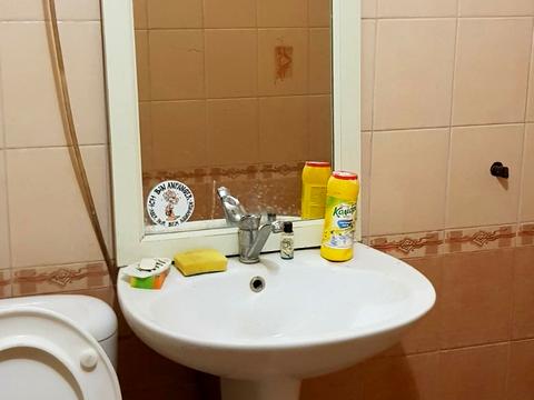 комерційна за адресою Героїв просп., 12