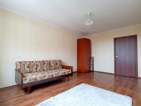 квартира за адресою Академіка Глушкова просп., 9Е