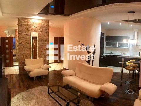 квартира за адресою Шота Руставелі вул., 4