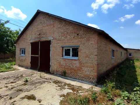 коммерческая по адресу вул. Колгоспна, 22б