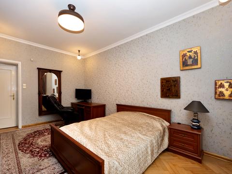 квартира за адресою Політехнічна вул., 10