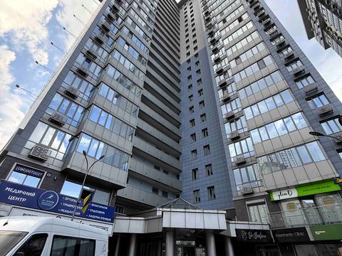 коммерческая по адресу Днепровская набережная ул., 14