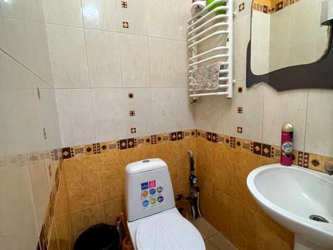 комерційна за адресою Проскурівська вул., 22