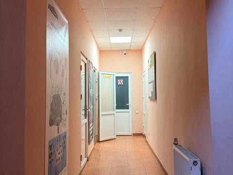 комерційна за адресою Завадського вул., 54