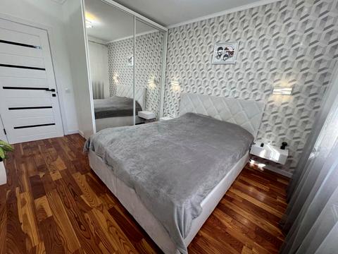 квартира за адресою Василя Стуса вул., 30