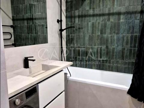 квартира за адресою Лондонська вул. (Пітерська), 3