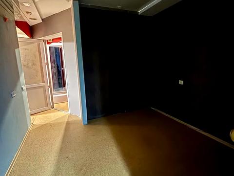 комерційна за адресою Ніла Армстронга вул. (Казакова), 4-А