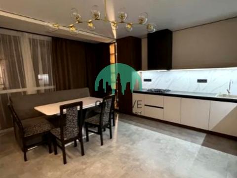 квартира за адресою Степана Бандери вул., 79