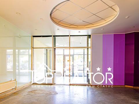 комерційна за адресою Клочківська вул., 191а