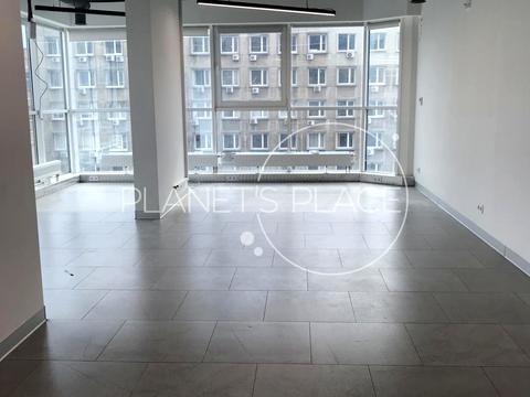 комерційна за адресою Жилянська вул., 118