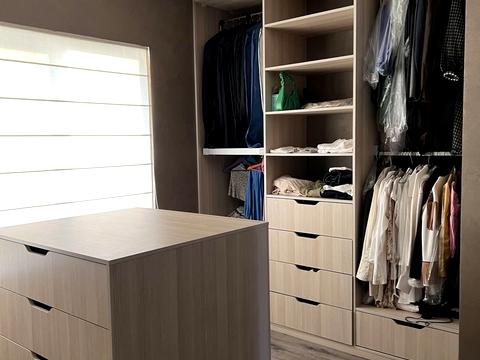 дом по адресу центральна, 1