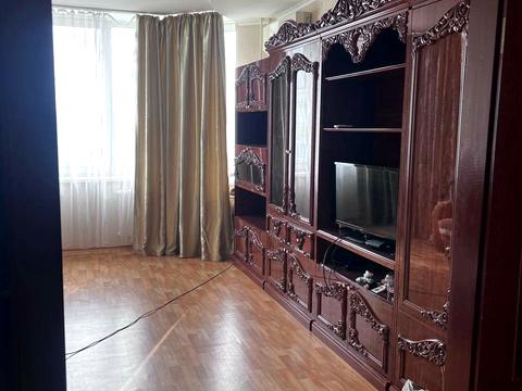 квартира по адресу Миколы Бажана просп., 12