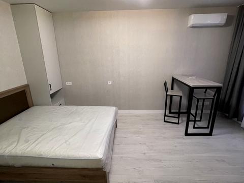 квартира за адресою Набережно-Рибальська вул., 27