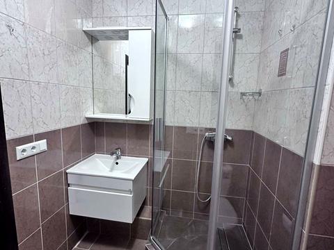 квартира за адресою Регенераторна вул., 4