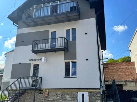 квартира за адресою Базарна вул., 8