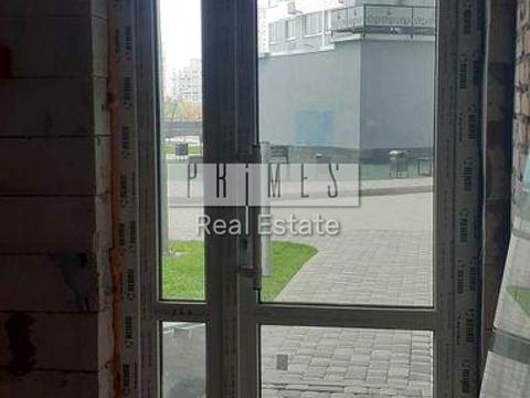 комерційна за адресою Ревуцького вул., 40-В