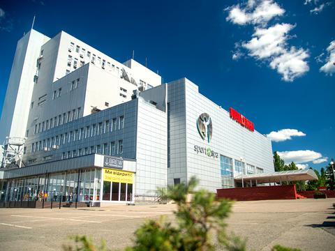 коммерческая по адресу Героїв Космосу ул., 4
