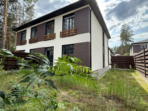 будинок за адресою Патріотів