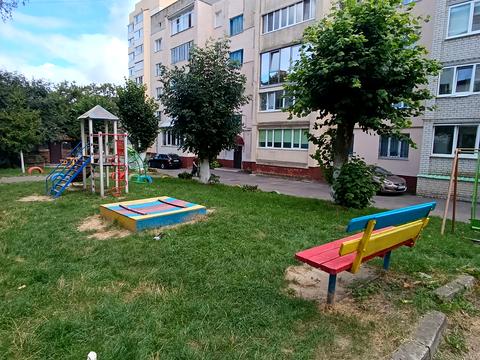 квартира за адресою вул. Відінська, 27