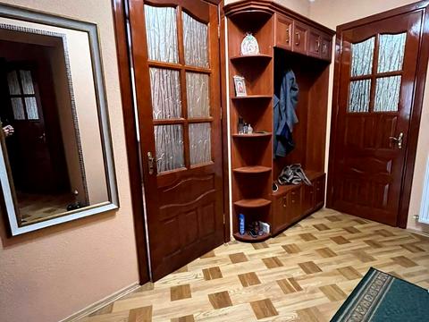 квартира за адресою Ігоря Білозіра вул., 8а