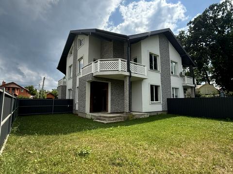 будинок за адресою Варшавська вул. (Ватутіна)