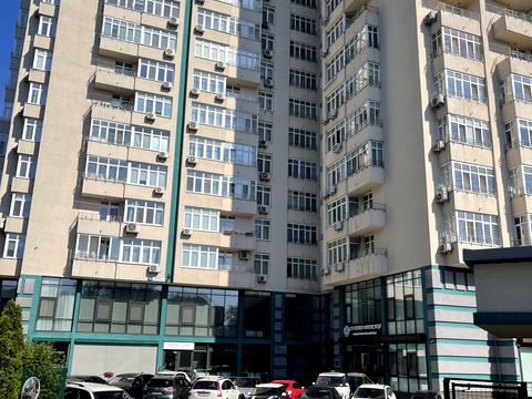 комерційна за адресою Митрополита Василя Липківського вул. (Урицького), 37-В