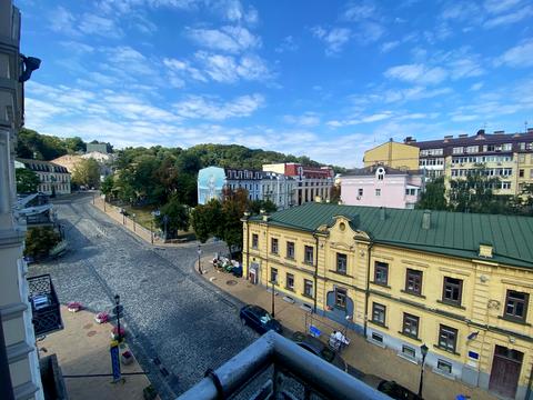 квартира за адресою Андріївський узвіз, 3-А