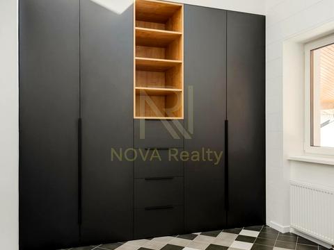 будинок за адресою 10-Озерна