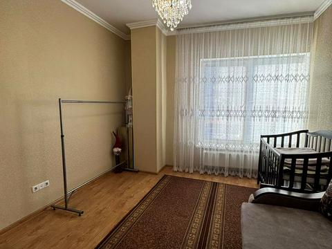 квартира за адресою Героїв Майдану вул. (Червоноармійська), 43-В